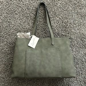 Large purse, olive green, brand new, Universal Thread